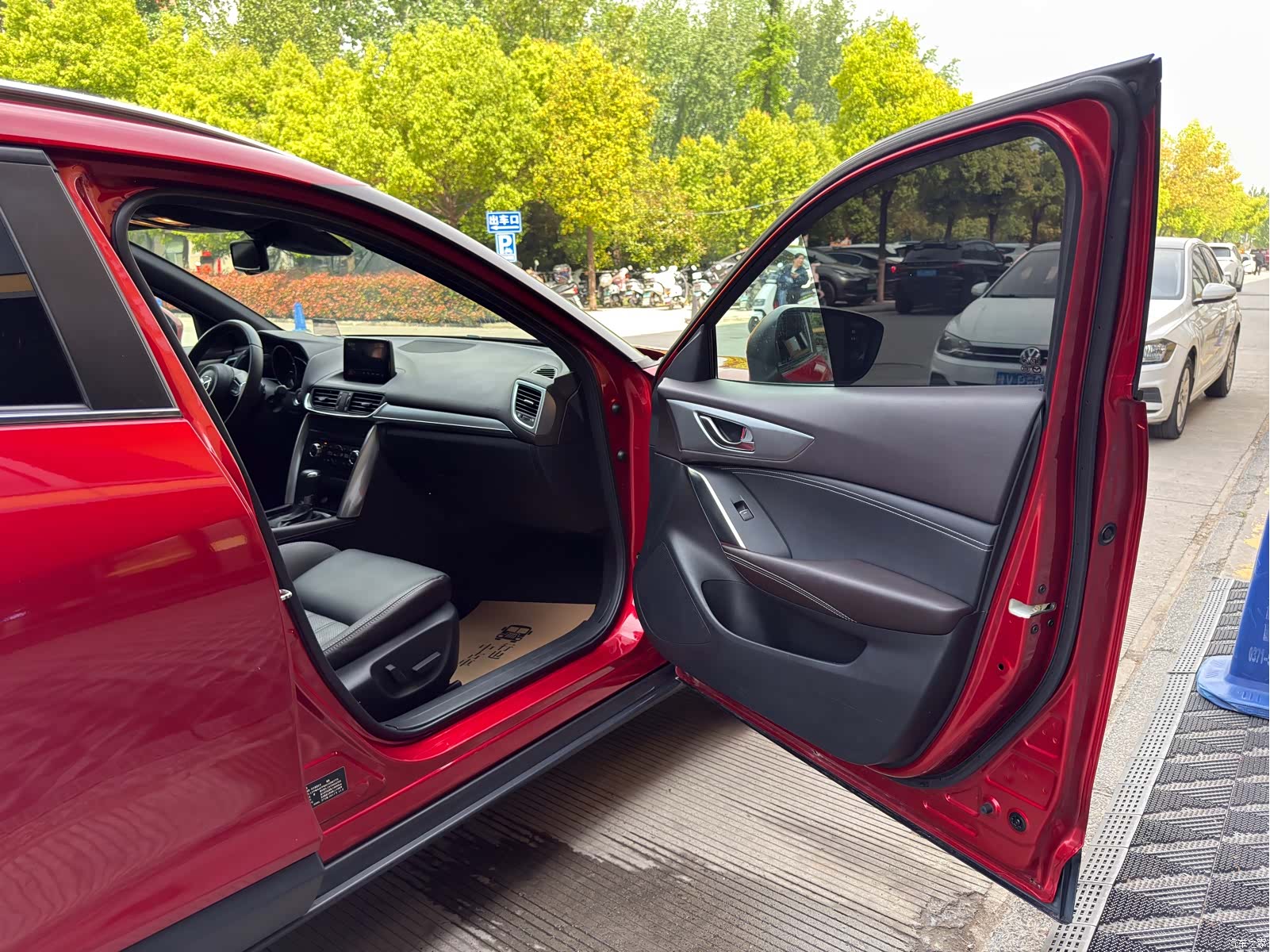 Mazda CX-4, 2017 18