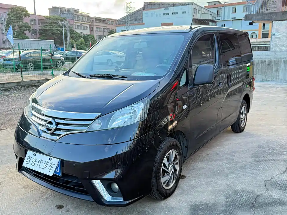 Nissan NV200 Nissan NV200
