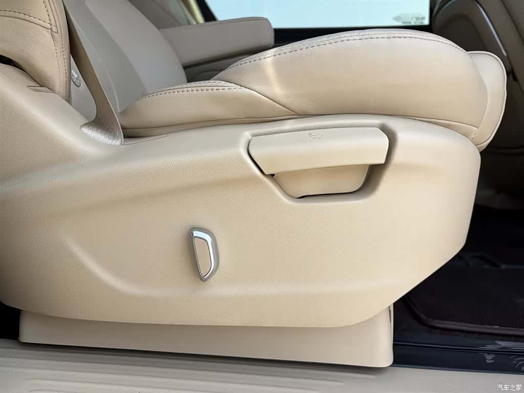 Buick GL8, 2023 17