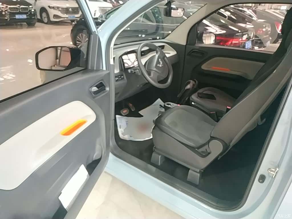 Wuling MINIEV, 2020 16