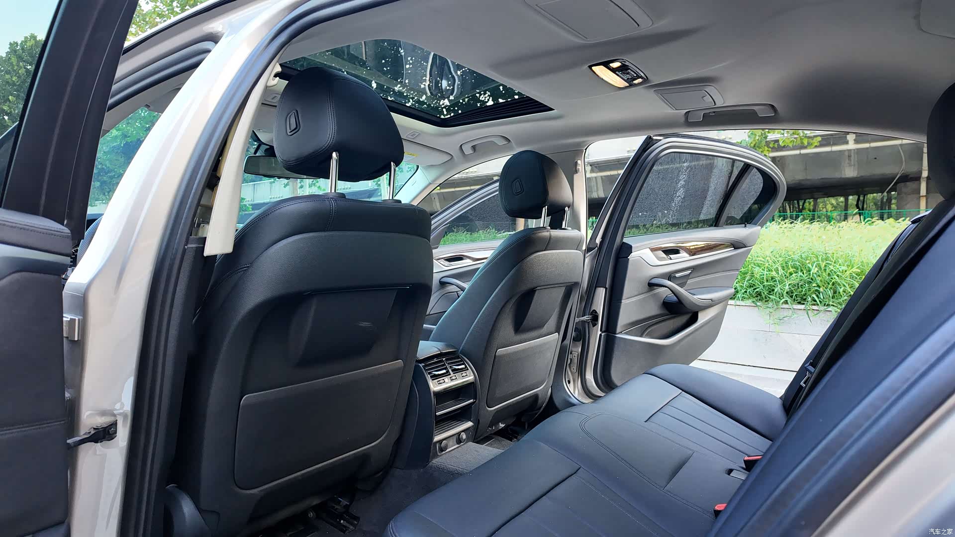 BMW 5 Series, 2018 12