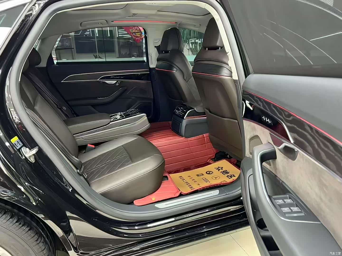 Audi A8L, 2021 все фото