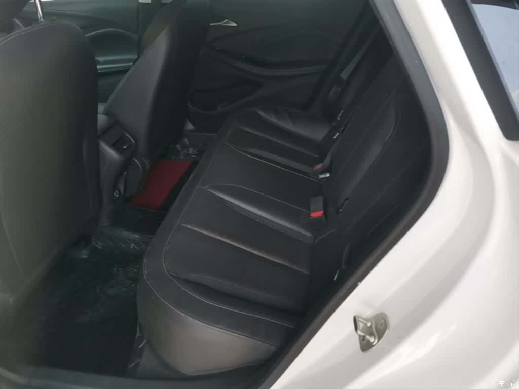 Buick Verano, 2023 17