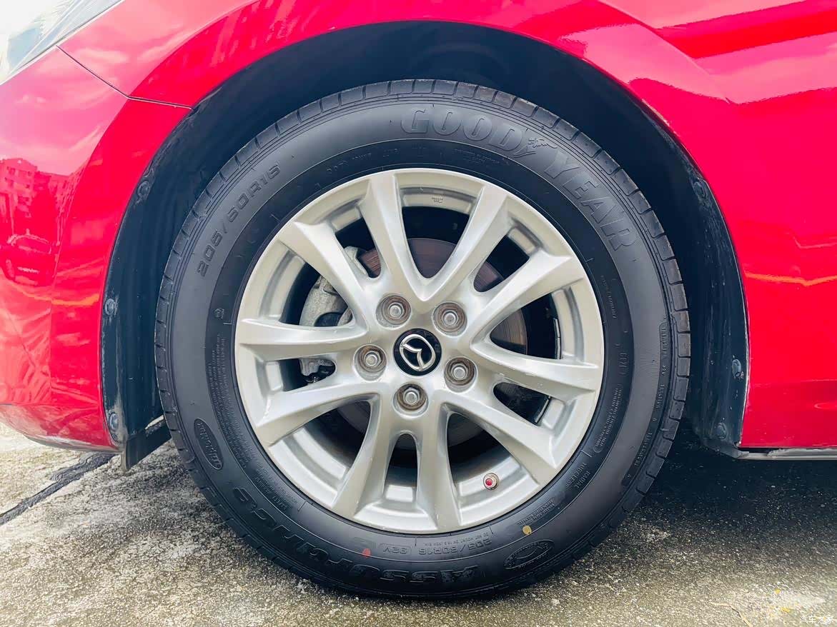 Mazda Mazda3, 2014 25