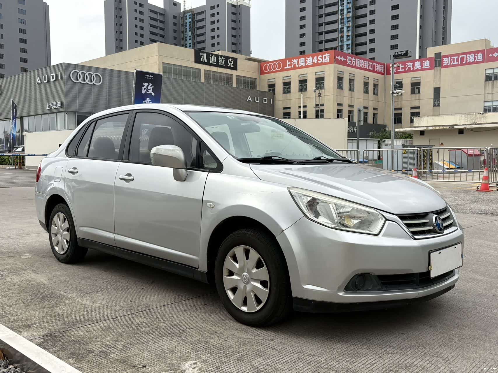Nissan D50, 2015 3