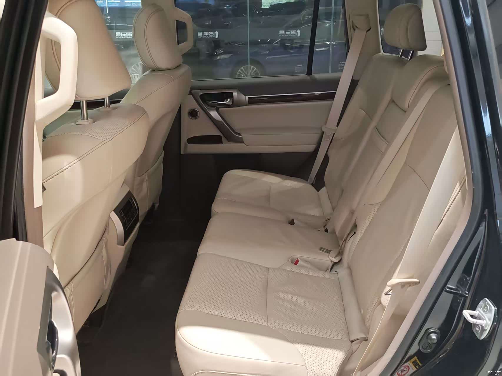 Lexus GX, 2012 19