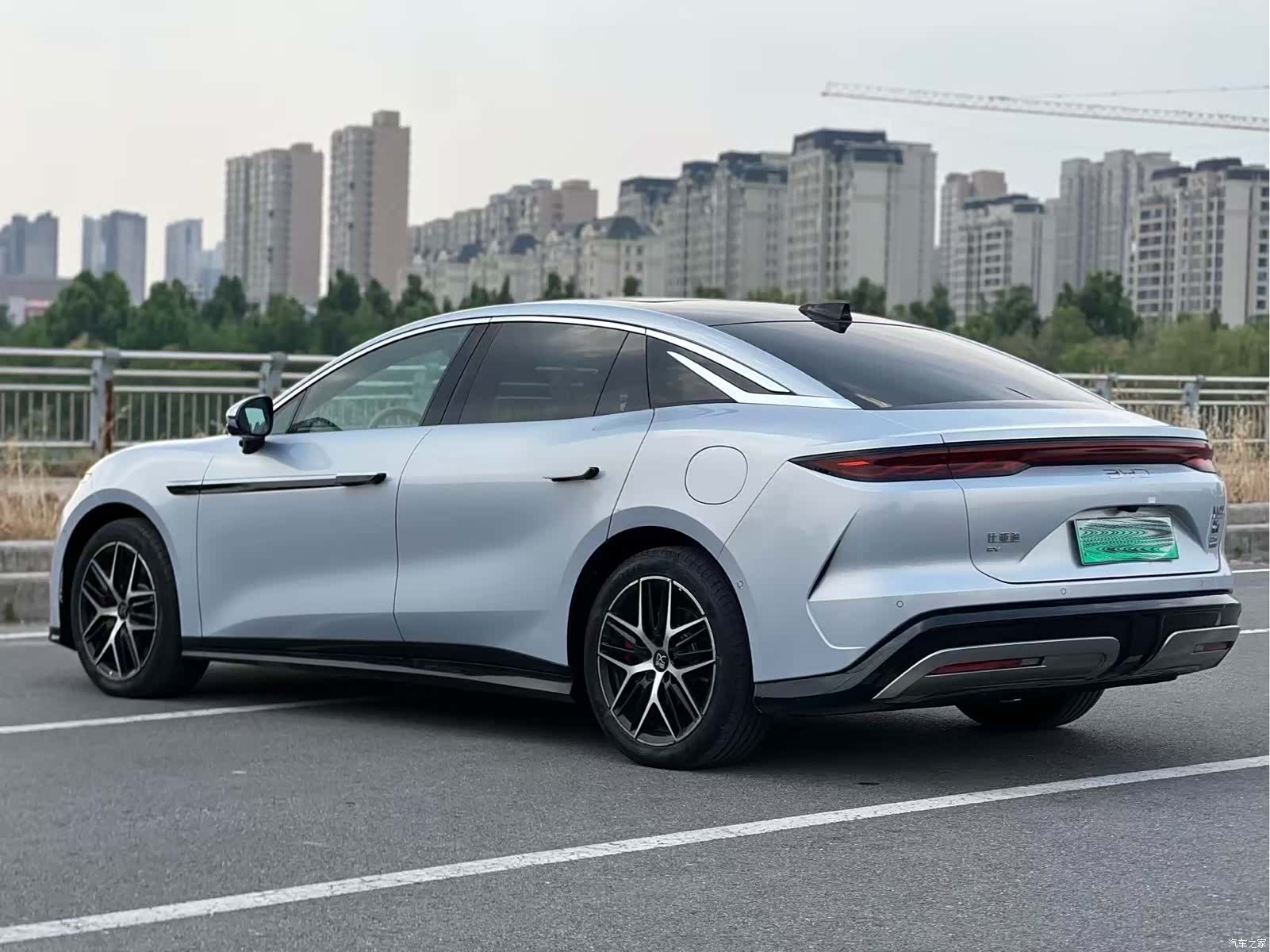 BYD Han, 2025 9
