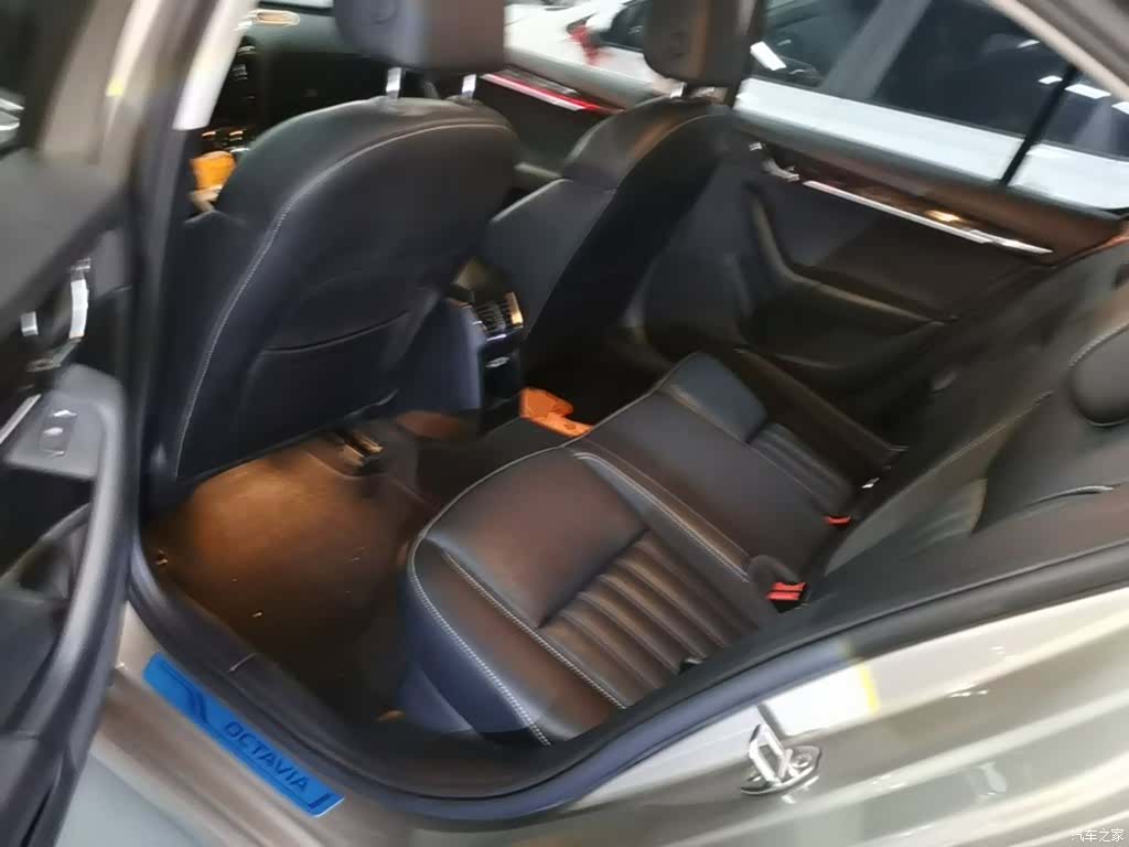 Skoda Octavia, 2018 17