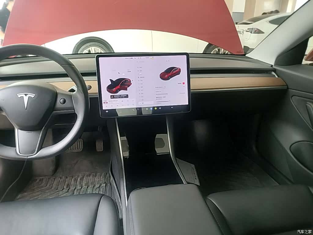 Tesla Model 3, 2019 13