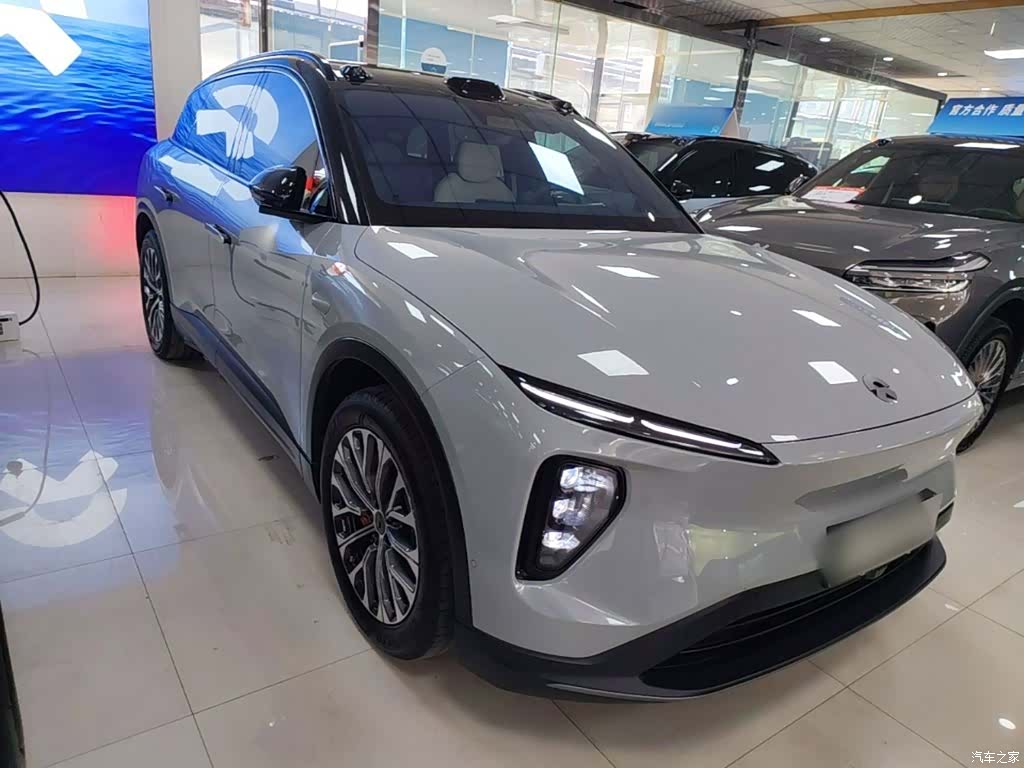 NIO ES6, 2023 4
