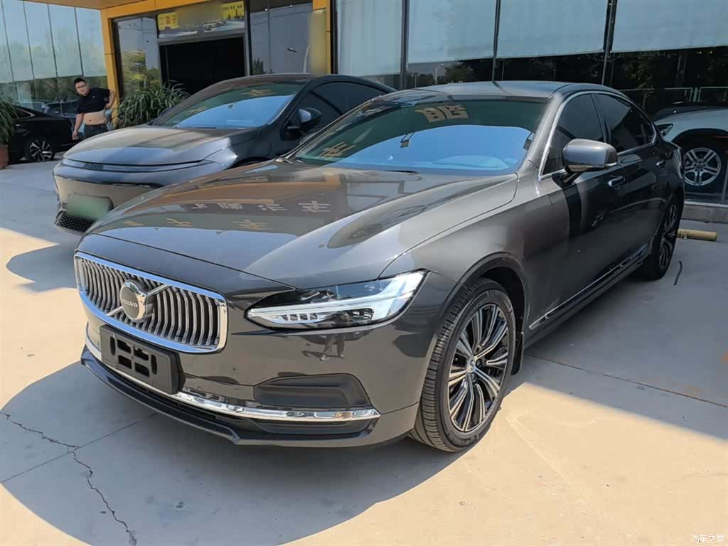 Volvo S90, 2022 1