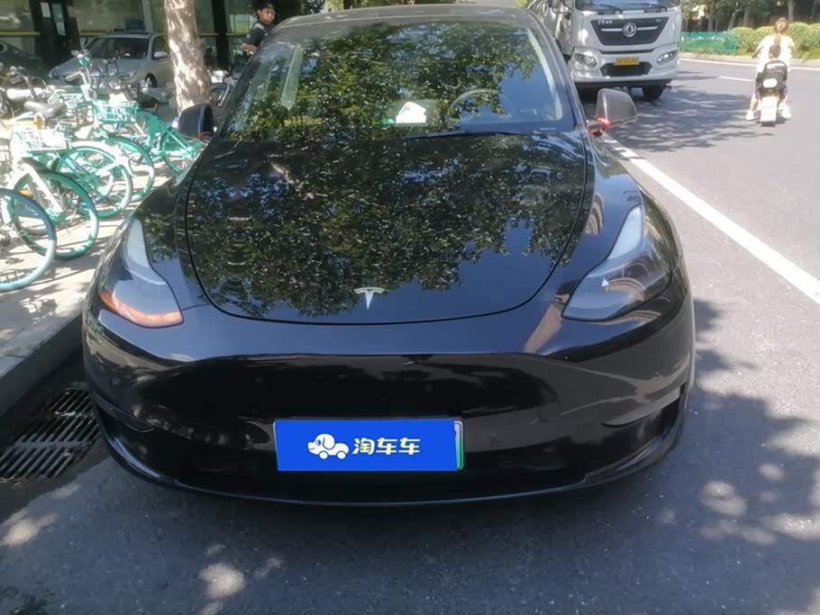 Tesla Model Y Tesla Model Y
