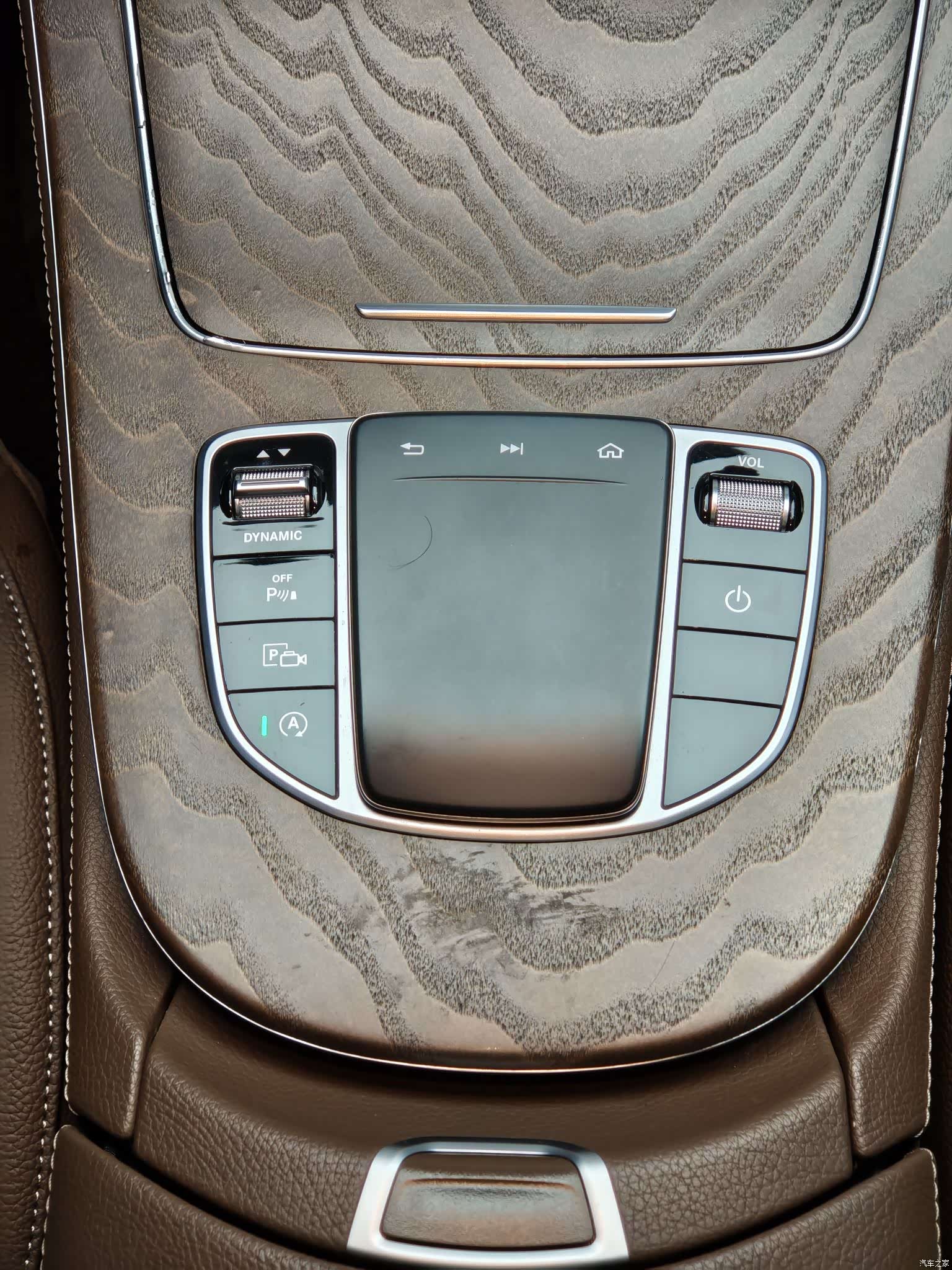 Mercedes-Benz E-Class, 2019 13