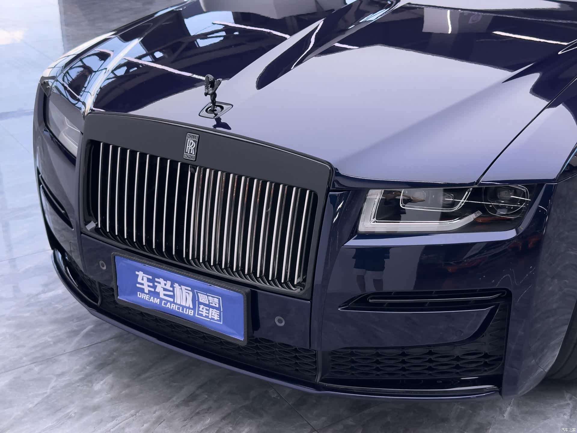 Rolls-Royce Ghost, 2021 10