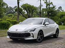 MG7 2025�� 1.5T 300 DCT������