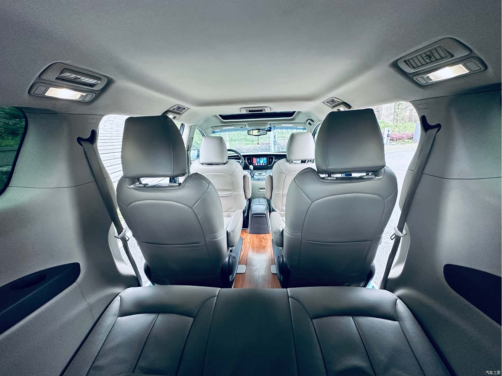 Buick GL8, 2013 11
