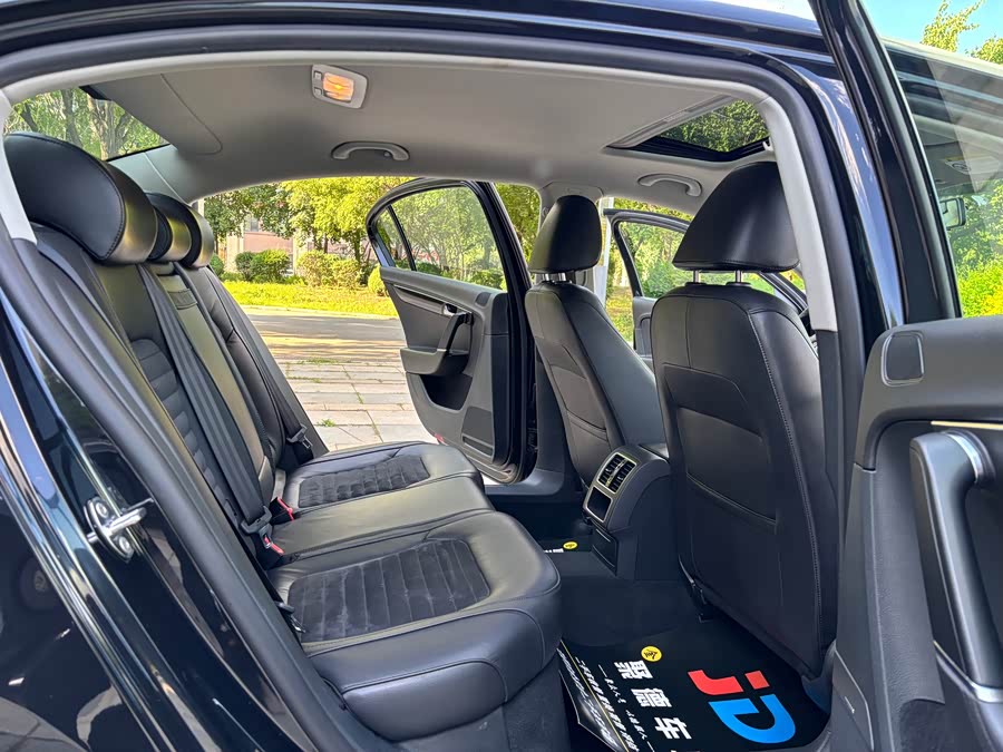 Volkswagen Magotan 2015, фото 20