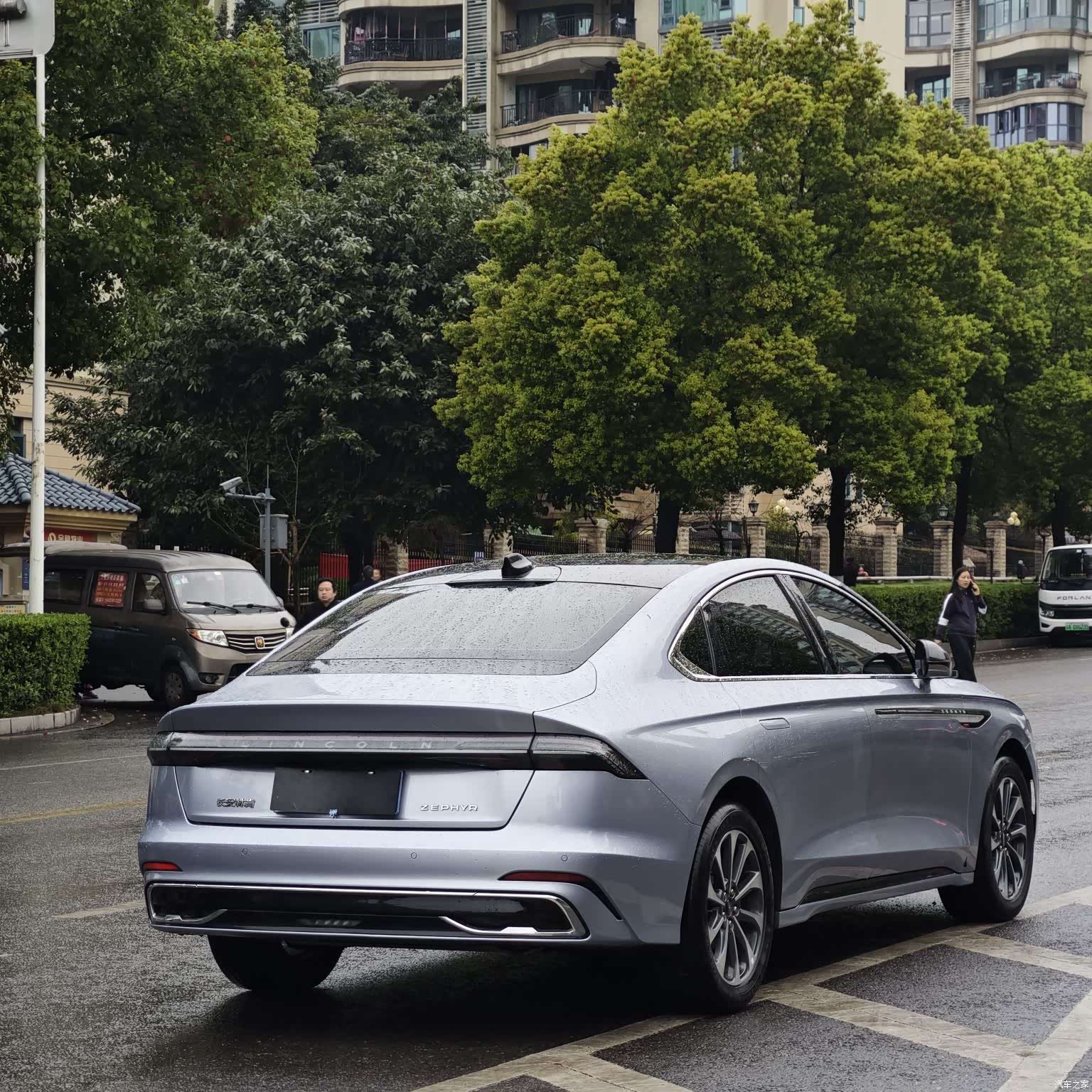 Lincoln Z, 2023 4