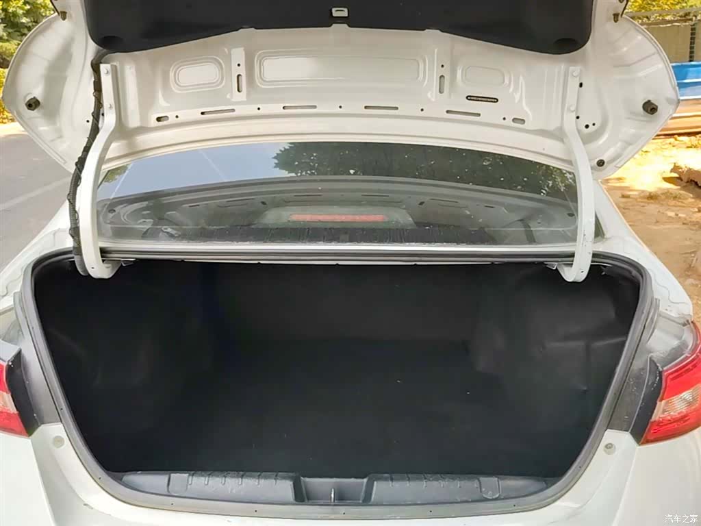 Chery 5, 2017 19