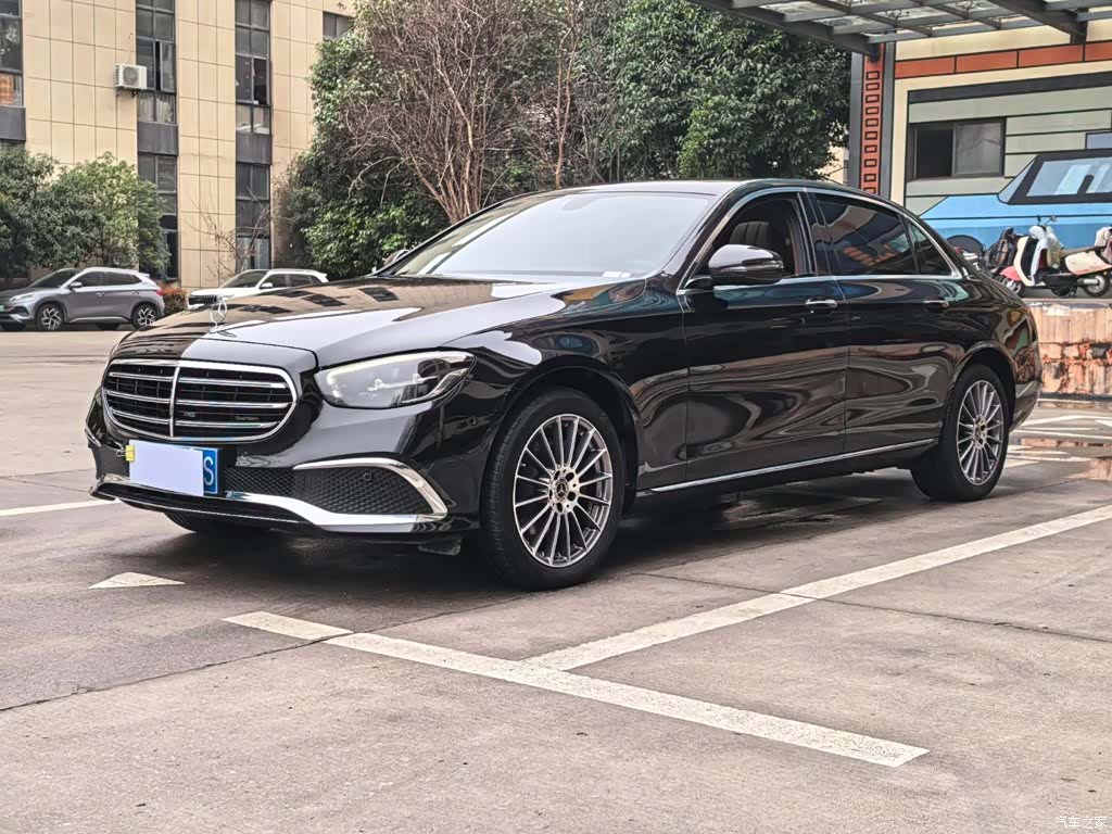 Mercedes-Benz E-Class, 2021 1