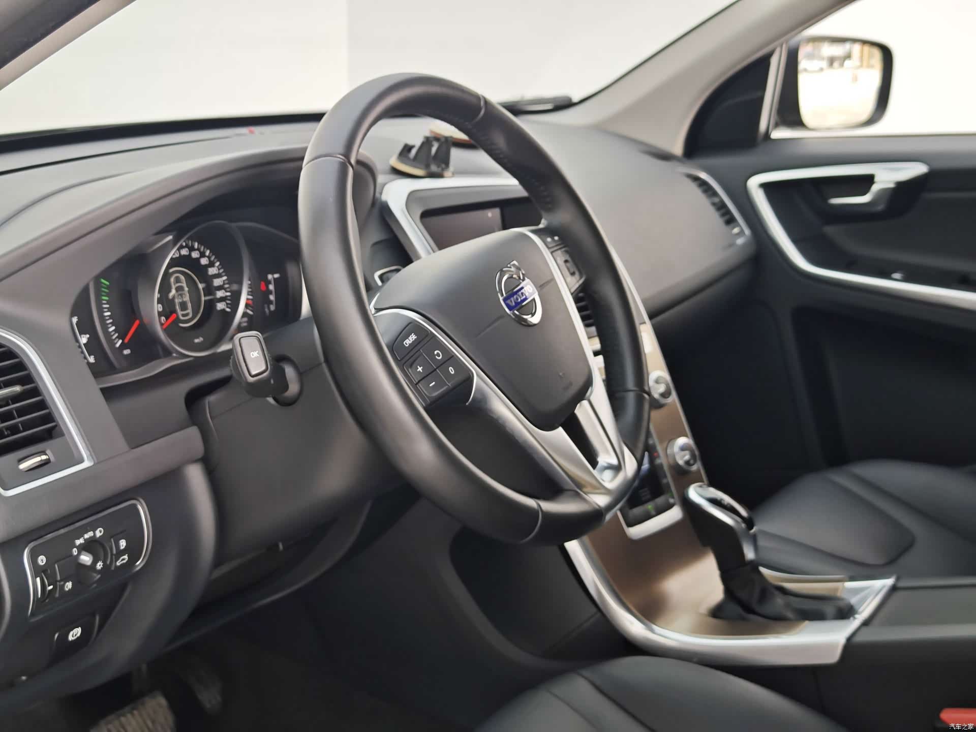 Volvo XC60, 2017 22