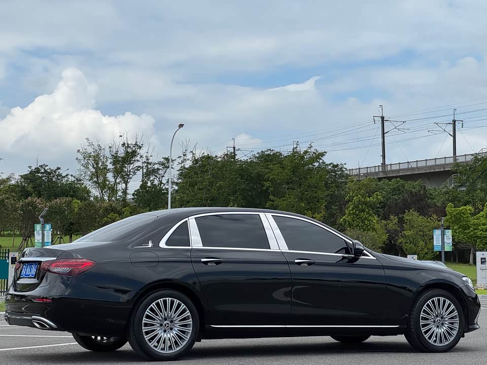 Mercedes-Benz E-class Mercedes-Benz E-class