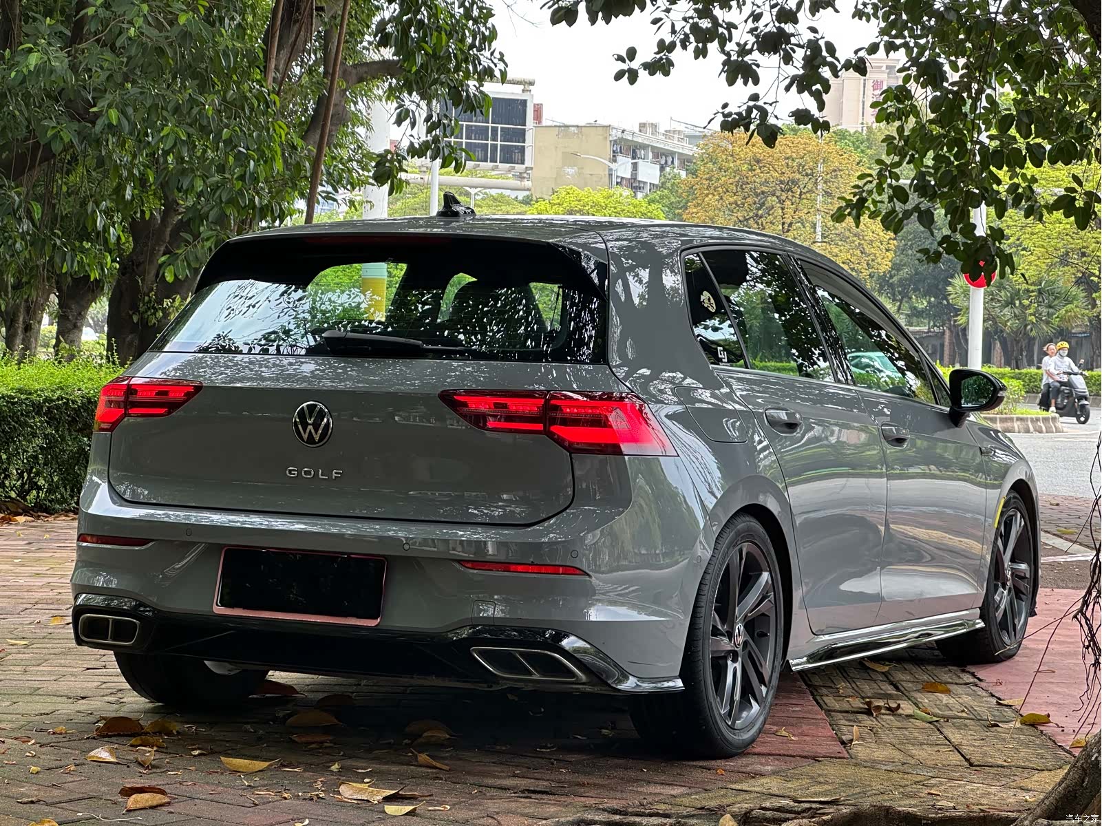 Volkswagen Golf, 2022 все фото