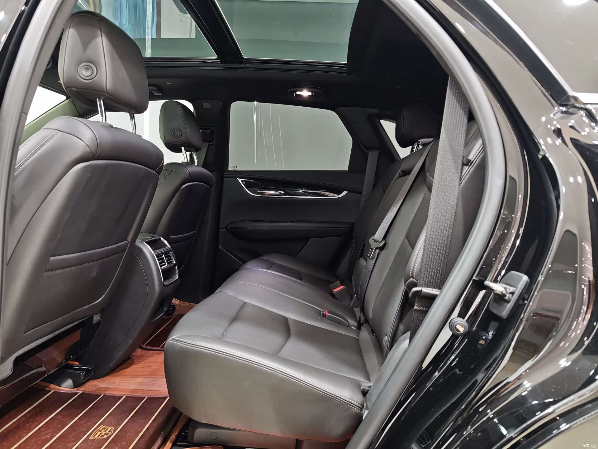 Cadillac XT5, 2024 9