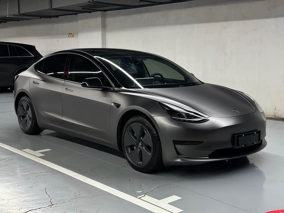 Tesla Model 3 Tesla Model 3
