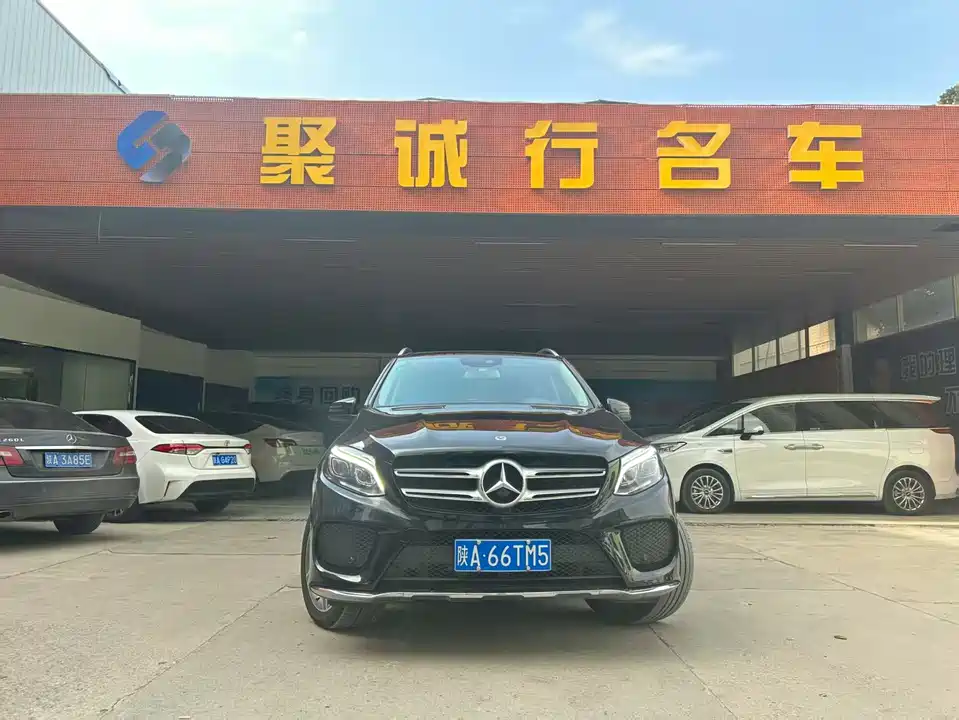Mercedes-Benz GLE Mercedes-Benz GLE