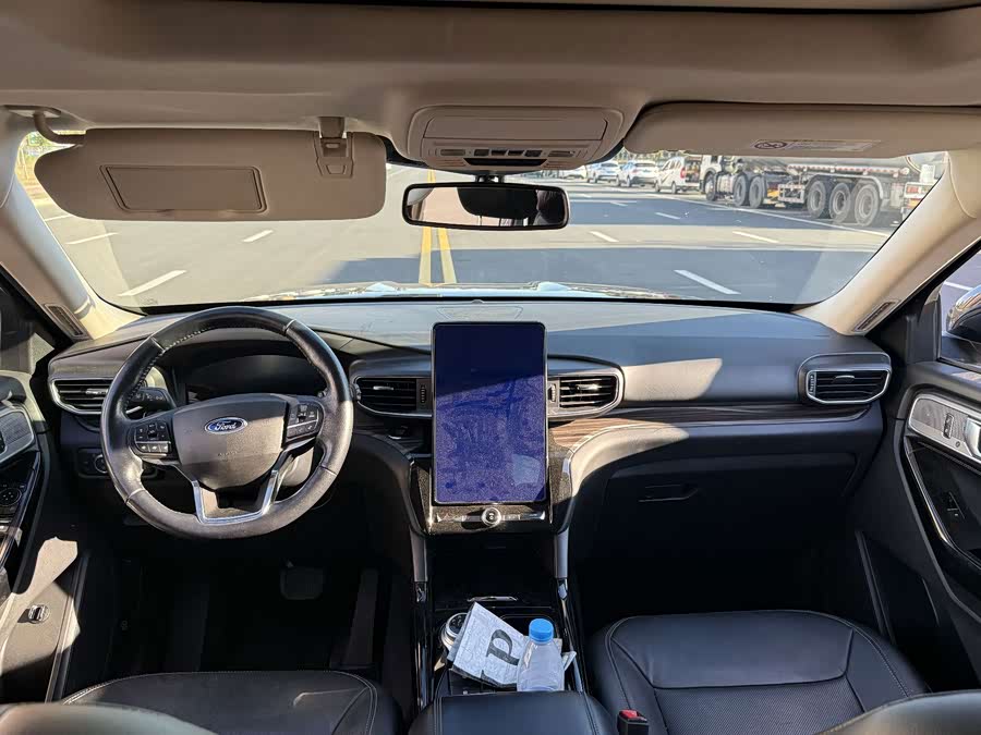 Ford Explorer 2021, фото 6