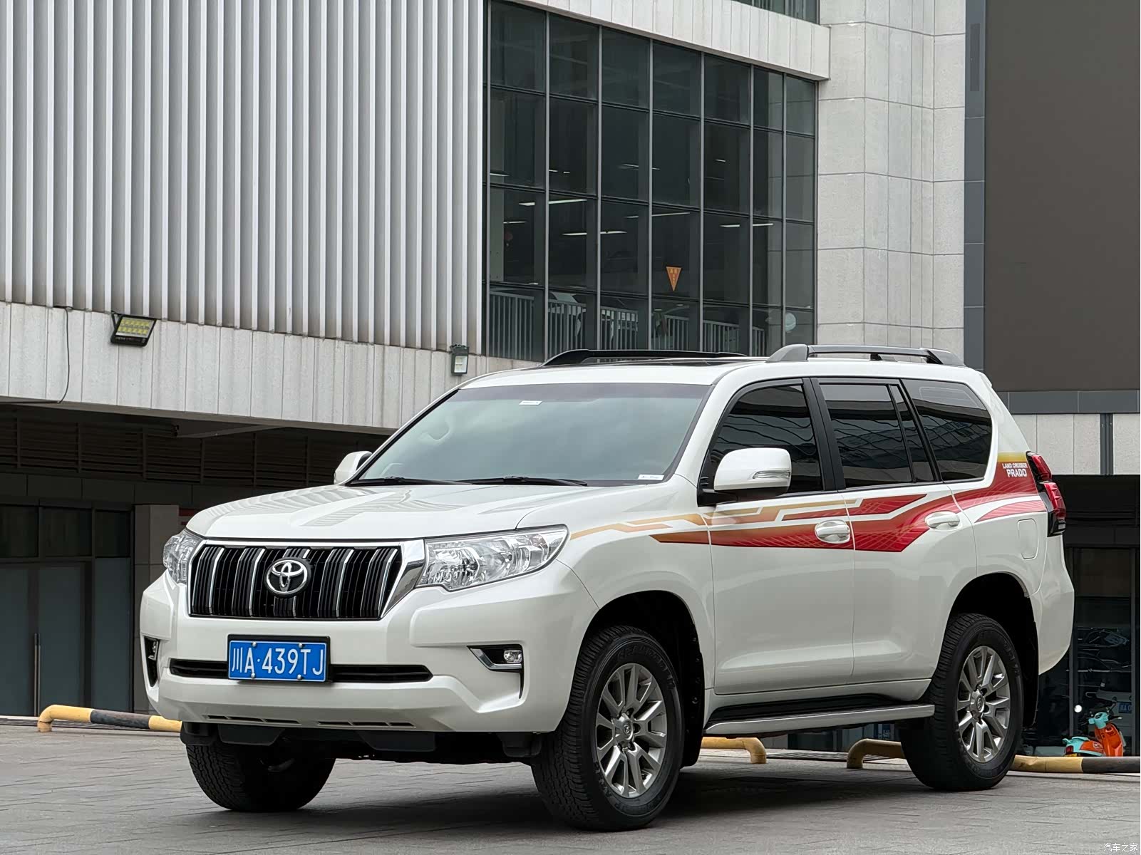 Toyota Prado, 2019 3