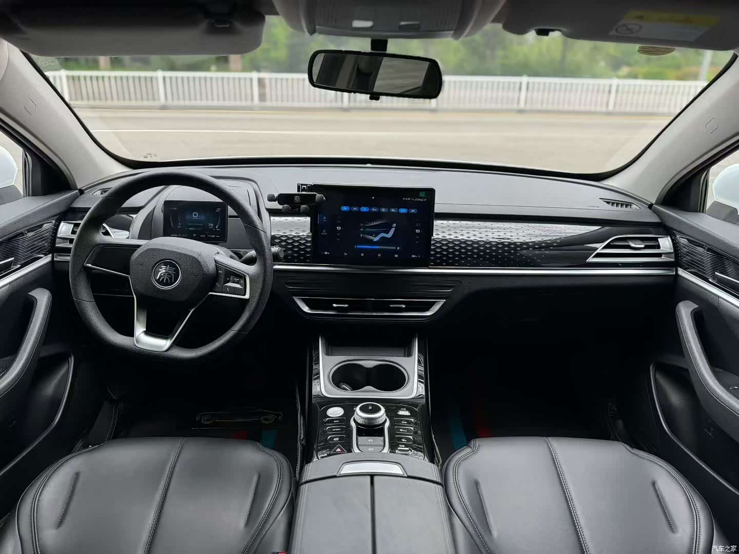 BYD Qin, 2023 все фото