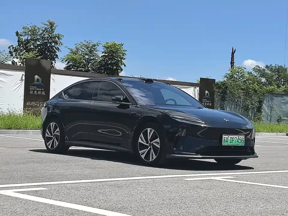 NIO ET5 NIO ET5