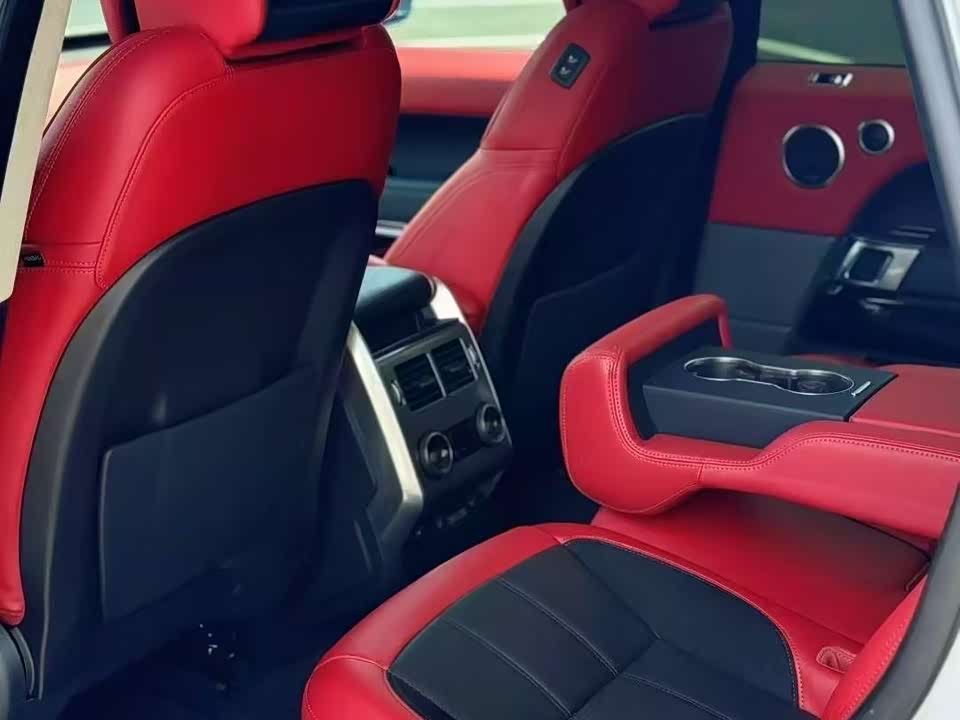 Land Rover Range Rover Sport Land Rover Range Rover Sport