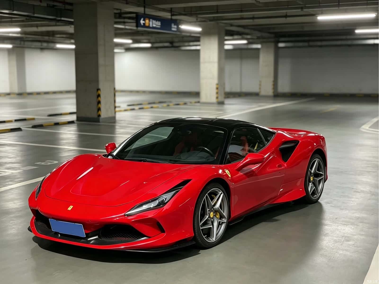 Ferrari F8