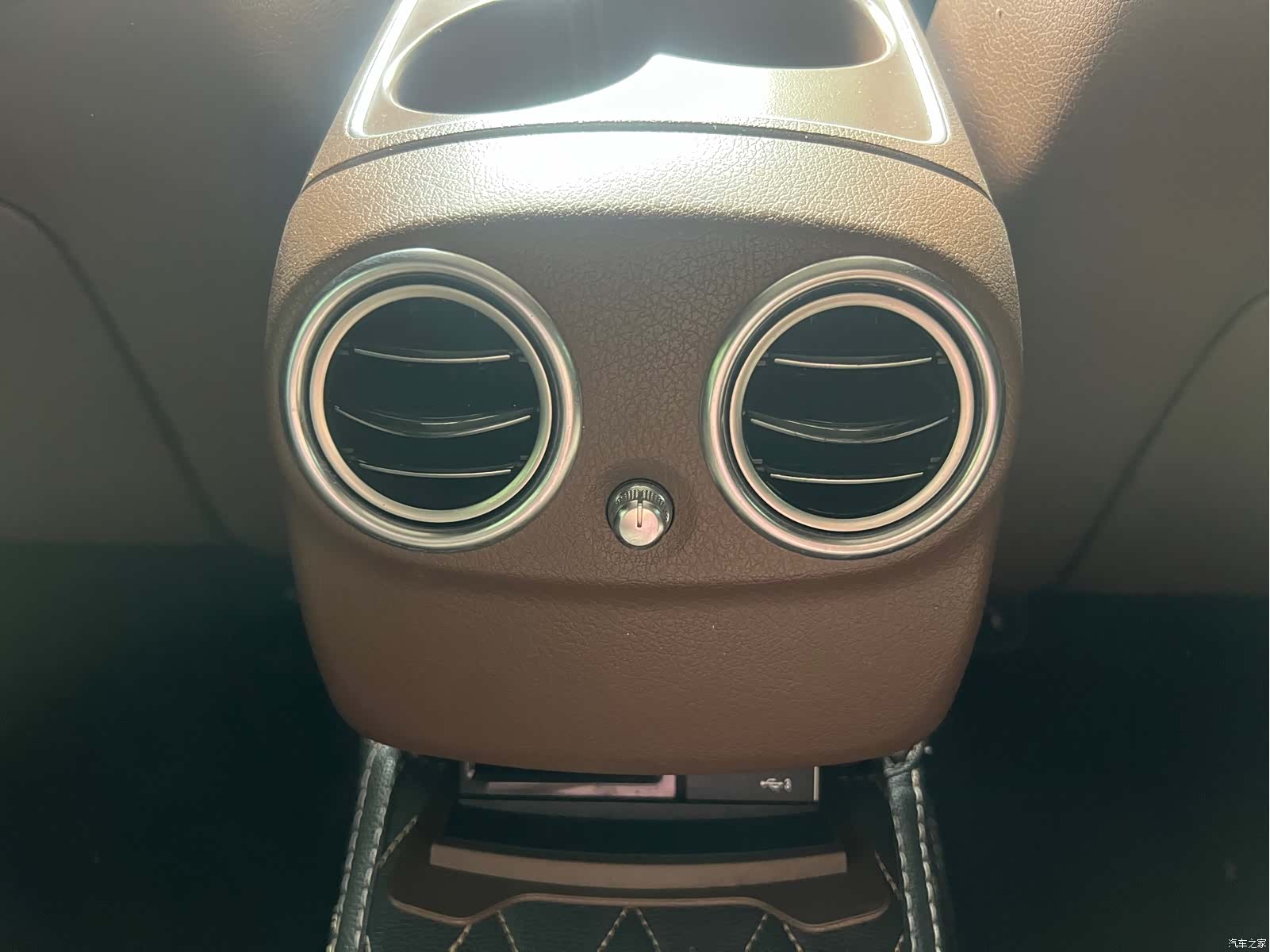 Mercedes-Benz E-Class, 2017 29