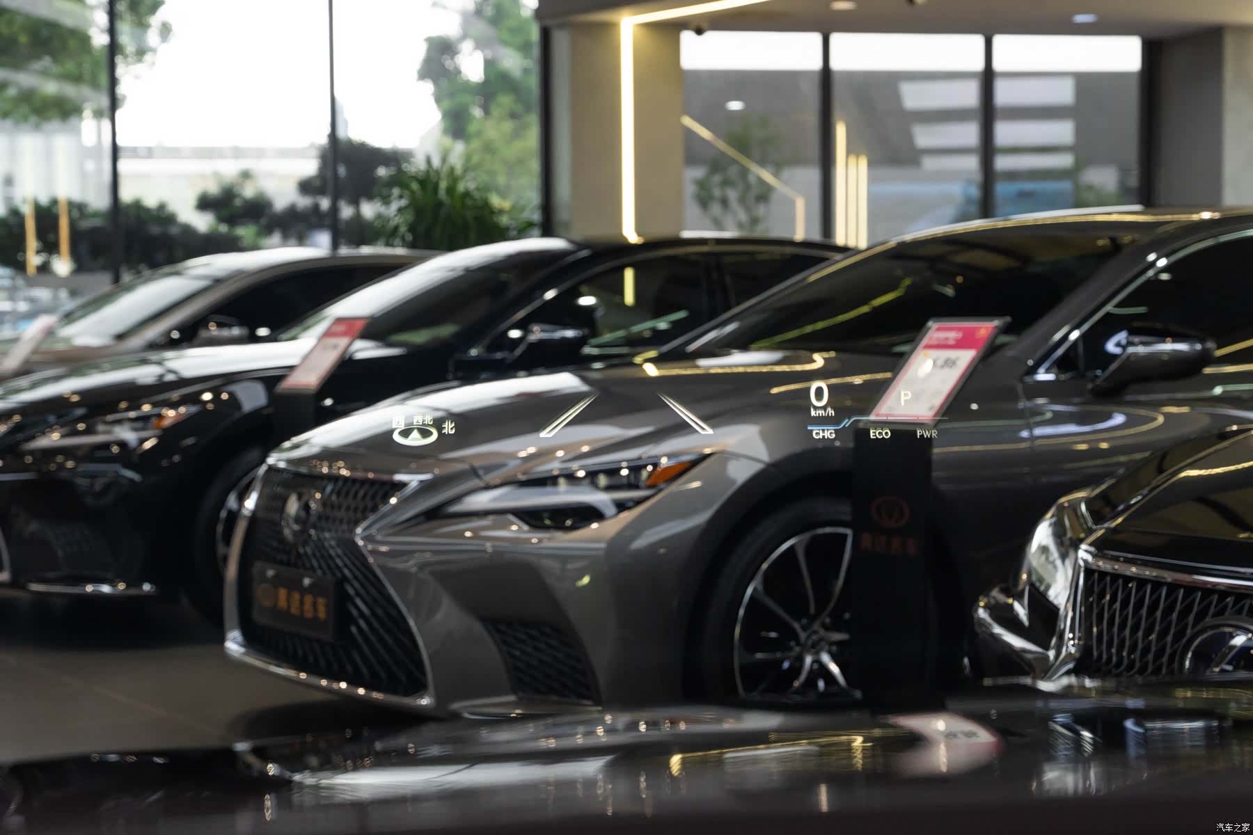 Lexus LS, 2022 23