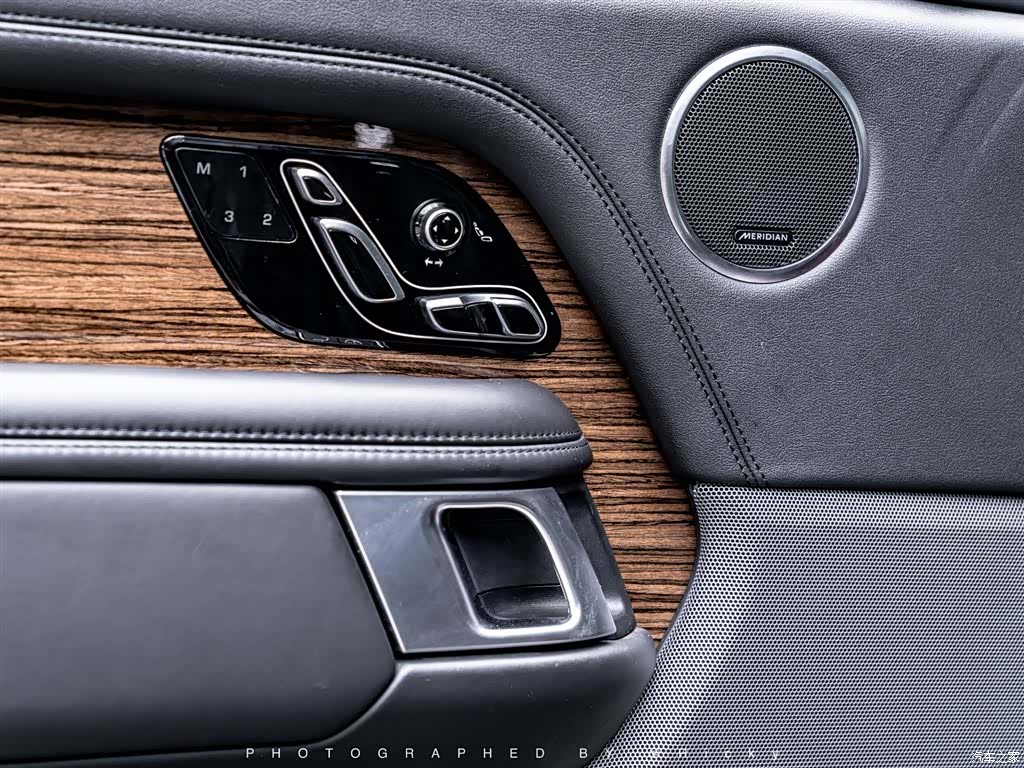 Land Rover Range Rover, 2019 11