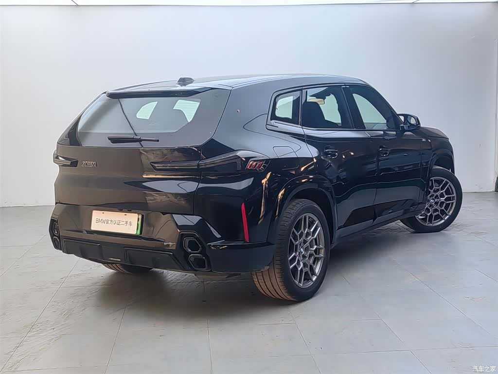 BMW XM, 2025 4