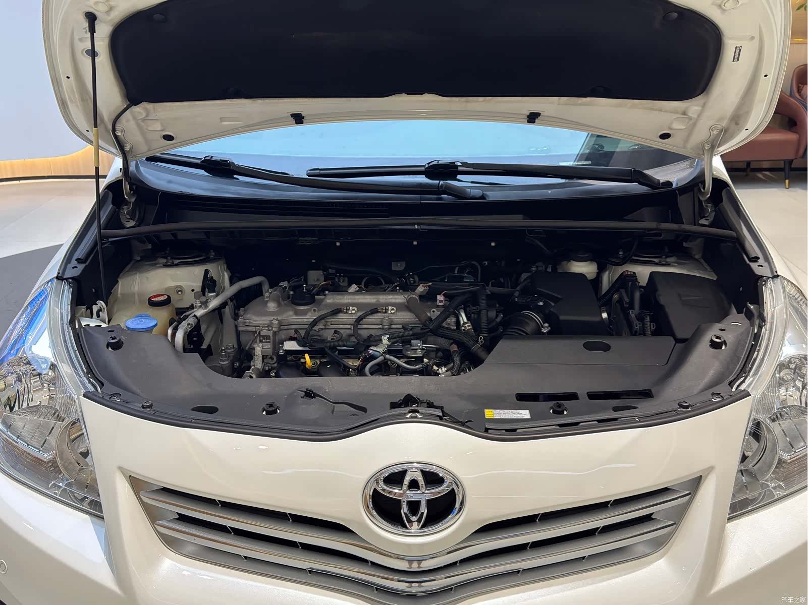 Toyota 180E, 2016 7