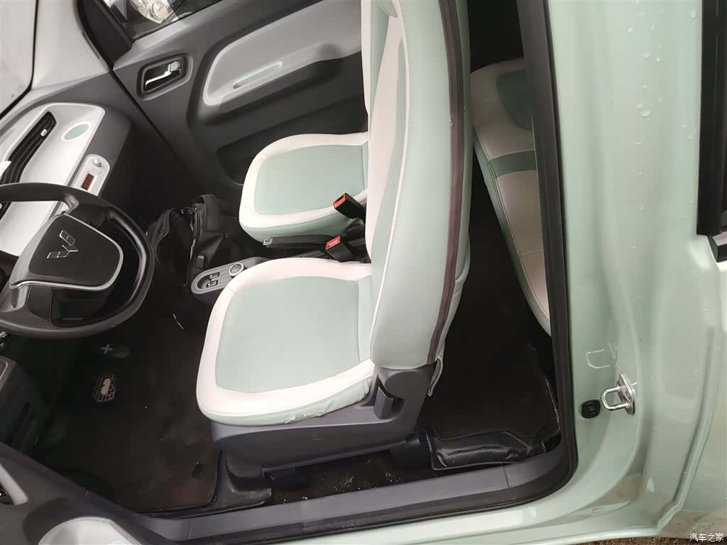 Wuling MINIEV, 2022 15