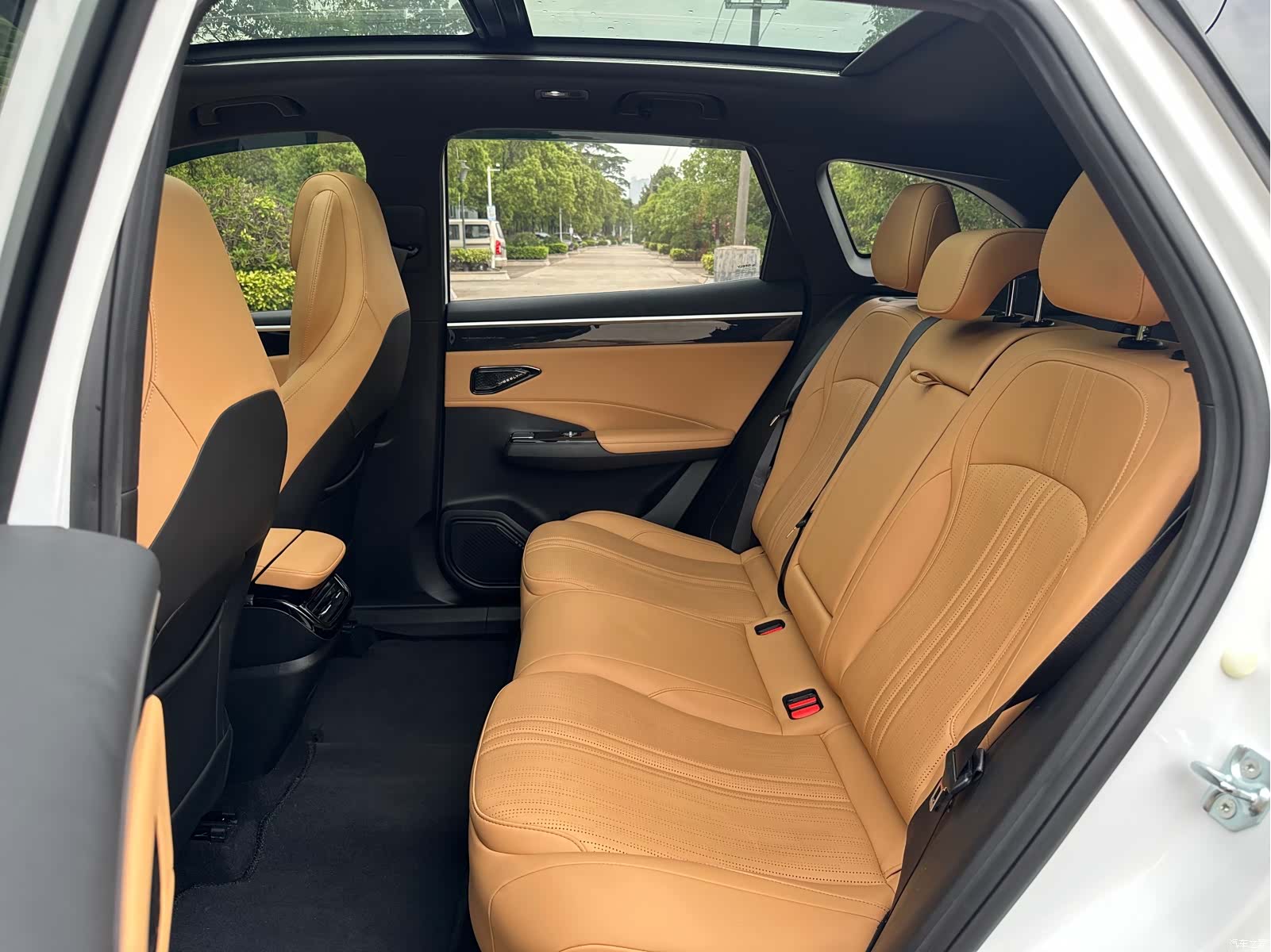 Geely Galaxy L7, 2024 45