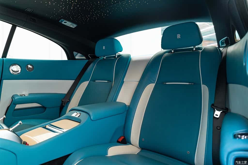 Rolls-Royce Wraith, 2021 11