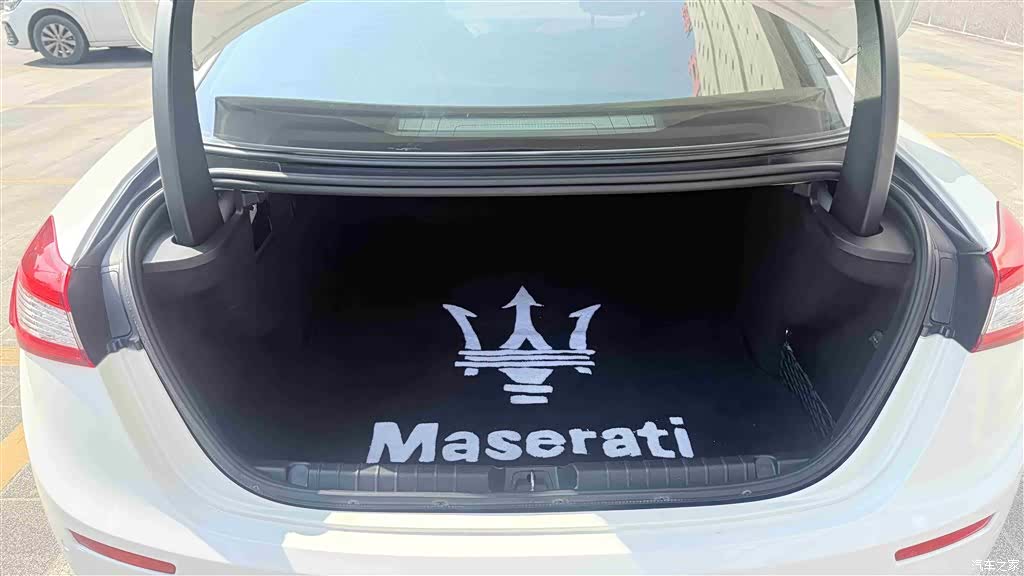 Maserati Ghibli, 2016 20