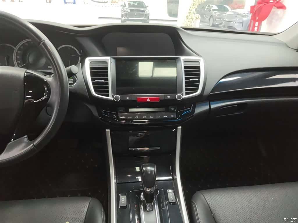 Honda Accord, 2017 13