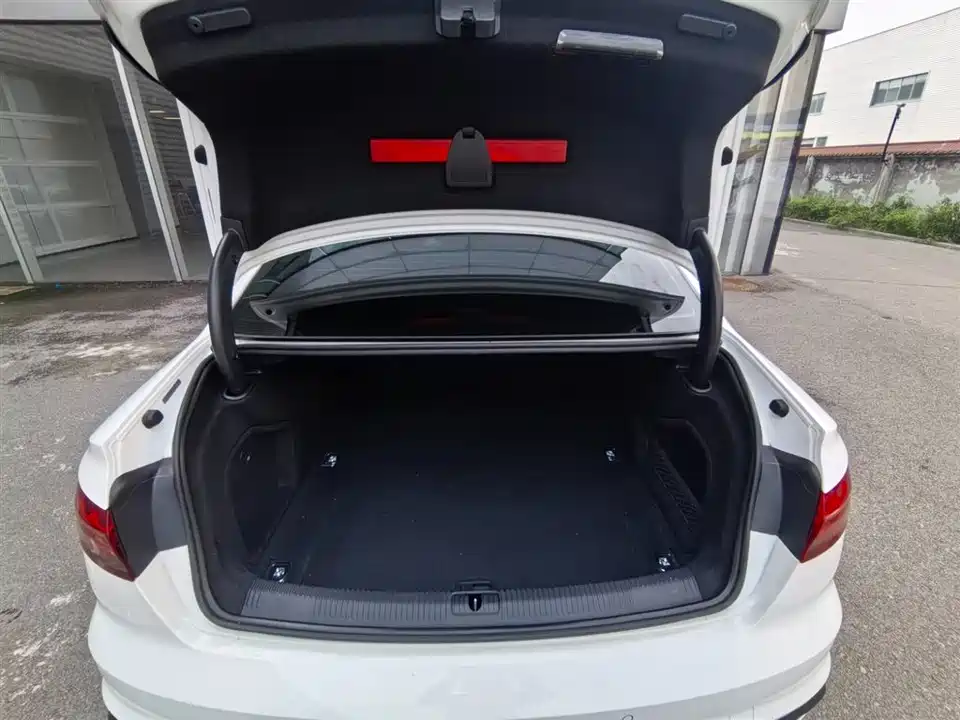 Audi A4L Audi A4L