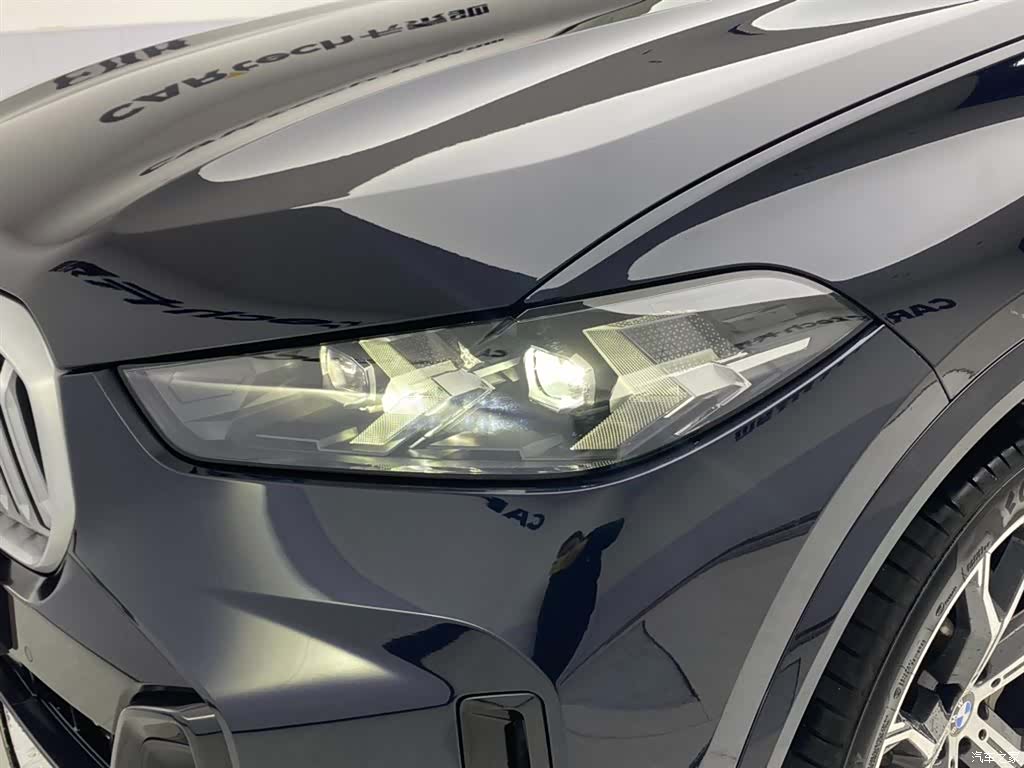 BMW X5, 2024 9