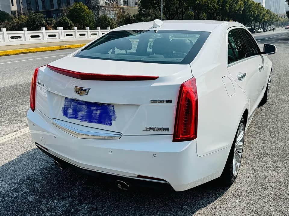 Cadillac ATS-L