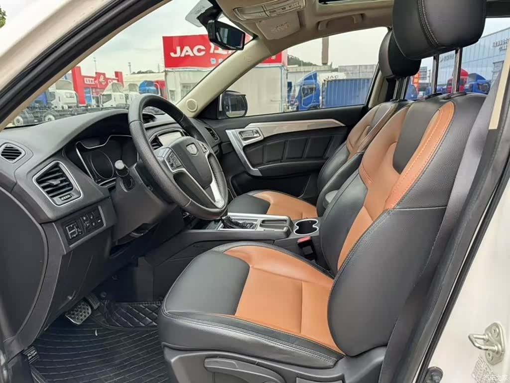 Geely X6, 2017 7